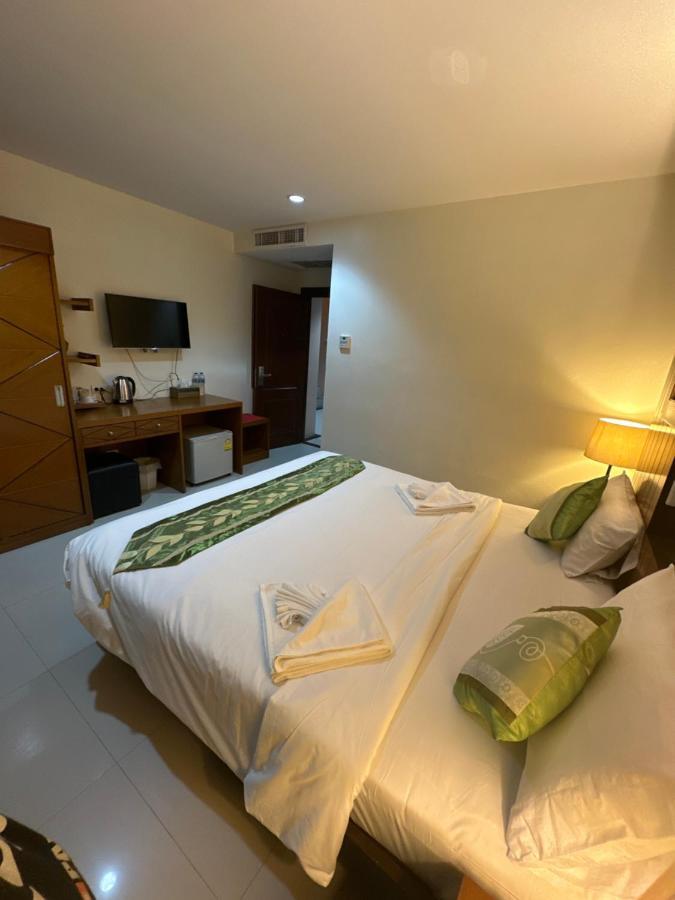 The Prisha Inn Patong ภายนอก รูปภาพ
